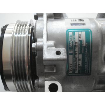 78618 (77618)  ΣΥΜΠΙΕΣΤΗΣ IVECO NEW DAILY I  COMPRESSOR FIAT / IVECO MODEL - DUCATO (2.3JTD); DAILY II (35,29) NUMBER PK - 4 WHEEL SIZE - 112MM Compressor - SANDEN 7V16 FIAT ModelEngine DUCATO DUCATO II2.3 JTD 04,02-08,04 81kW 81kW 2.3 JTD 09.04 - - 