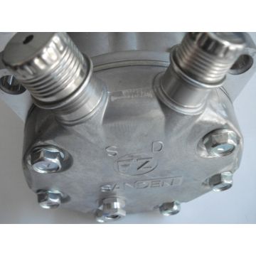 8197 ΣΥΜΠΙΕΣΤΗΣ SANDEN SD7H15 119PV8   24V V-OR   Compressor SD7H15 10 PK 24V SANDEN  OE No 0195007180 / S8197 SANDEN SD7H15 Voltage	24 V Pulley wheel diameter [mm] (measured on grooves)	133 Number of grooves	10 Connectors	7/8" x 3/4"   - 