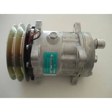 8091 SANDEN   ΣΥΜΠΙΕΣΤΗΣ DEUTZ FAHR AGROTRON SANDEN SD7H15  ΣΥΜΠΙΕΣΤΗΣ SANDEN SD7H15 150  A2 12V H-OR    COMPRESSOR, SANDEN SD7H15 8091 DEUTZ, 12V 150/142.5mm . Compresseur SD7H15 Deutz Agrotron OEM; 1136524, 04411400, 4437338 - 